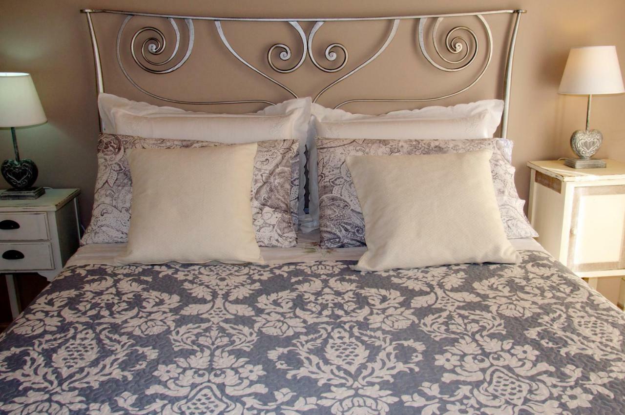 New Romantic Suite Кальяри Экстерьер фото